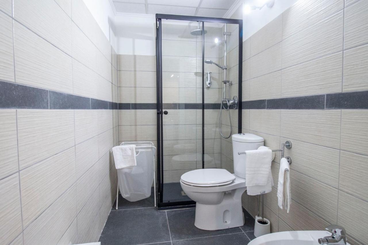 Royal Playa Suite And Apartament -Private Parking- Self Chek Out Катания Екстериор снимка